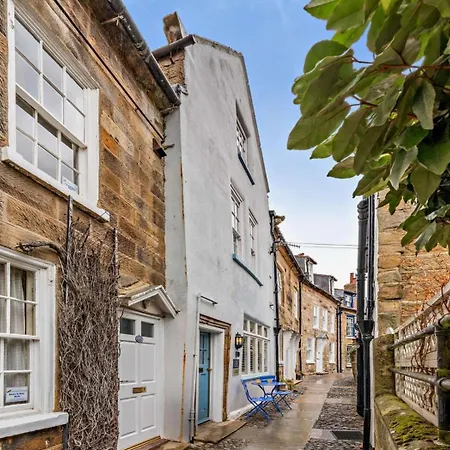Hébergement de vacances 3 Bed In Robin Hoods Bay Oc-g0087