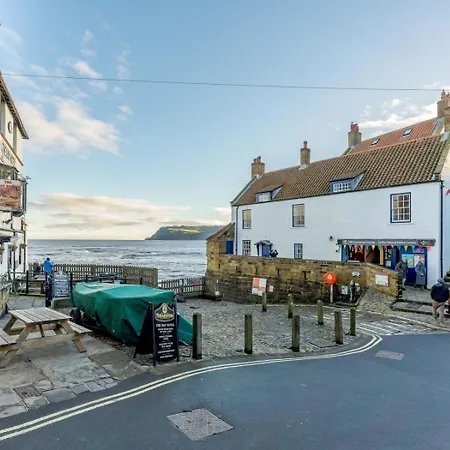 Hébergement de vacances 3 Bed In Robin Hoods Bay Oc-g0087
